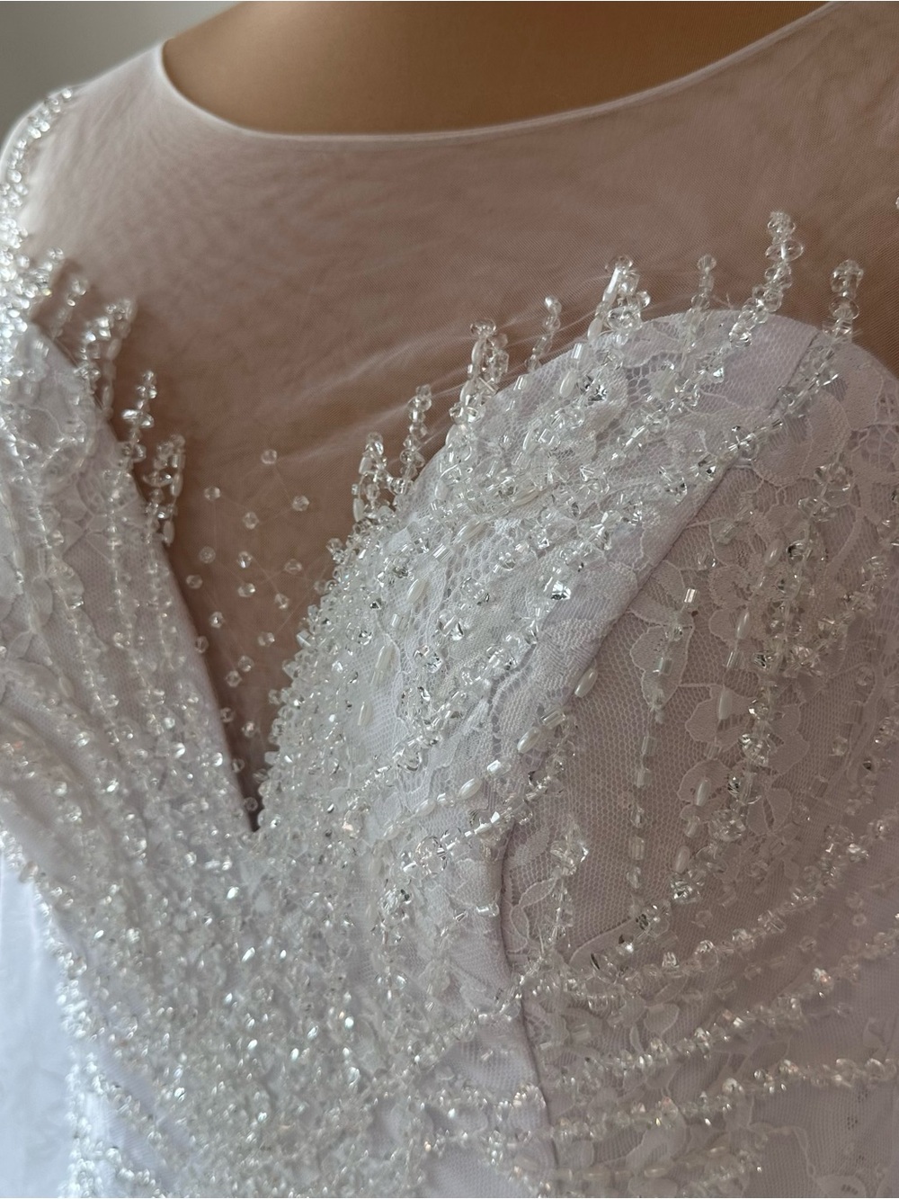 NWOT White Beaded Lace Wedding Dress Long Sleeve Mermaid Gown Sheer Back Train - Picture 4 of 14